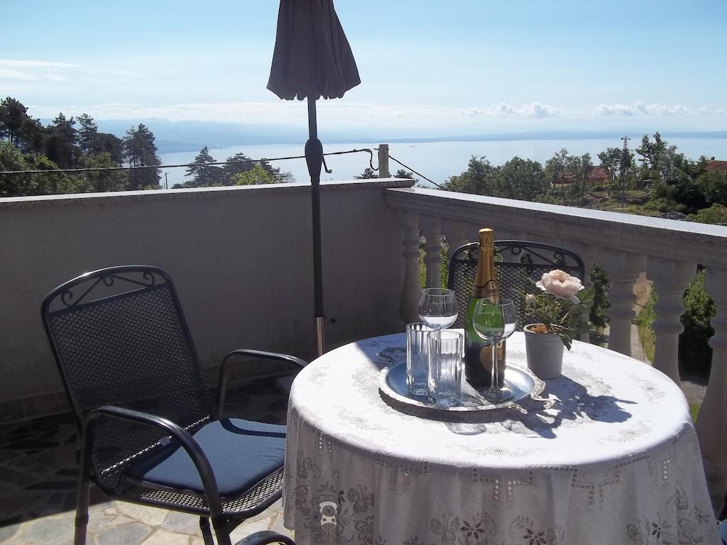 Apartments Ljubas Opatija Ngoại thất bức ảnh