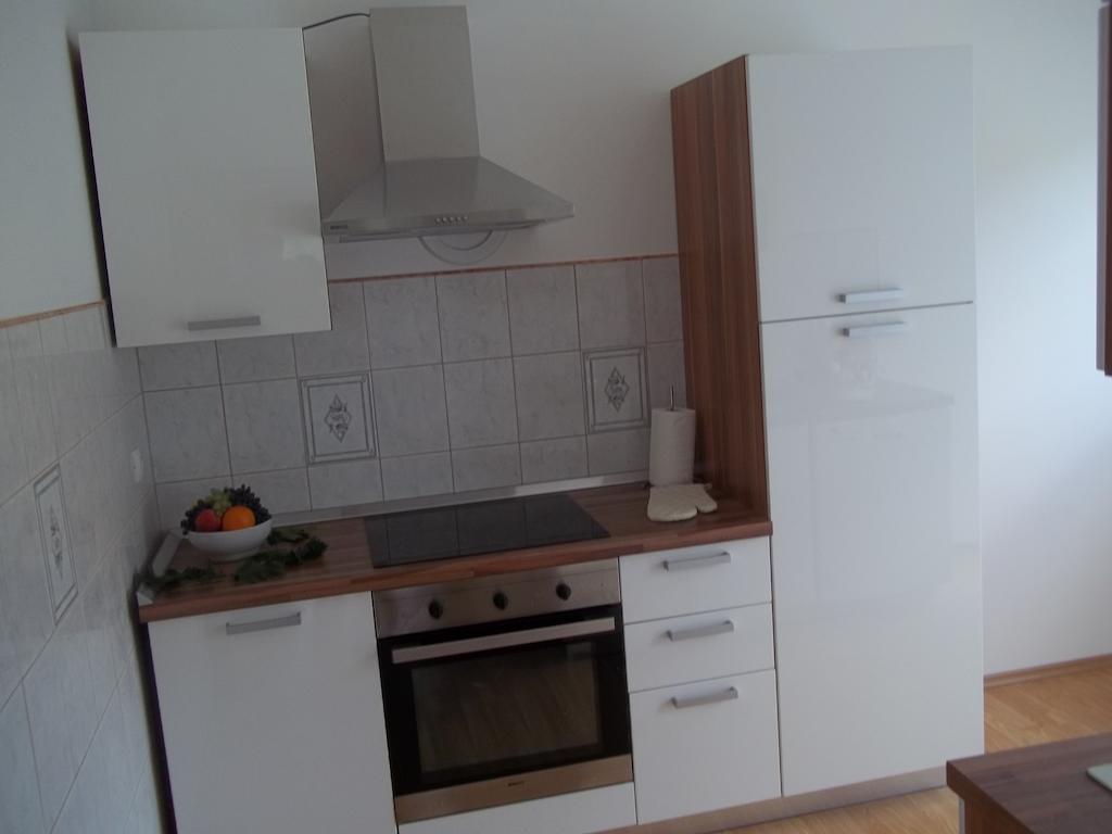 Apartments Ljubas Opatija Phòng bức ảnh
